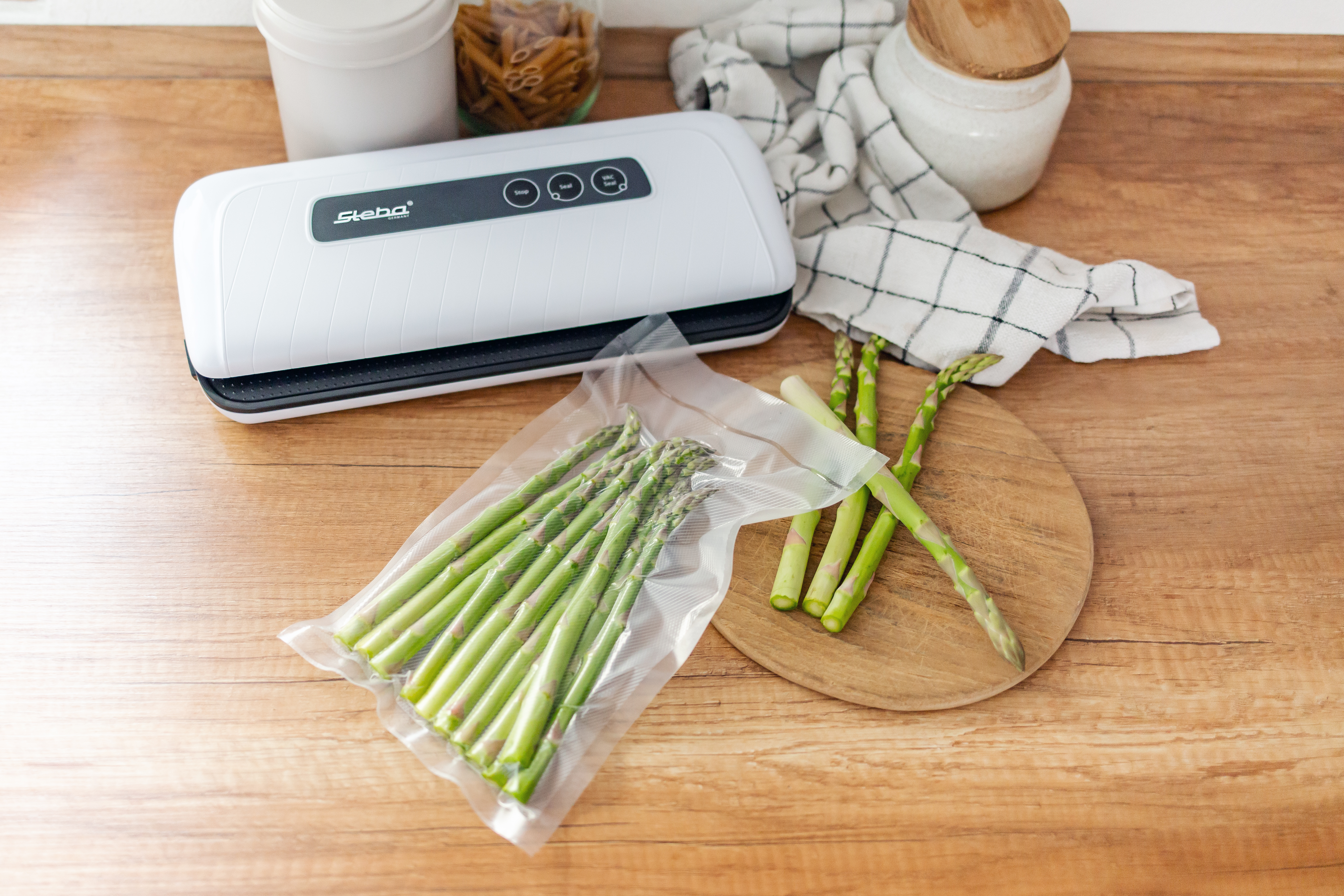 Steba VK 4 Vakuumierer – Automatisches Vakuumiergerät für längere Frische & optimale Lebensmittelkonservierung 7