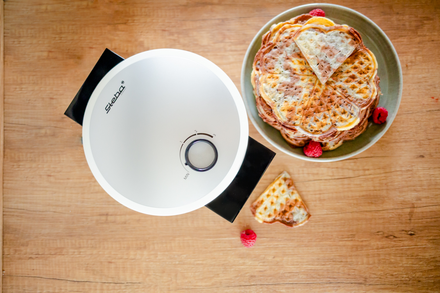 Steba WE 16 Waffeleisen – Knusprige Waffeln mit antihaftbeschichteten Backplatten & stufenloser Temperaturregelung 5