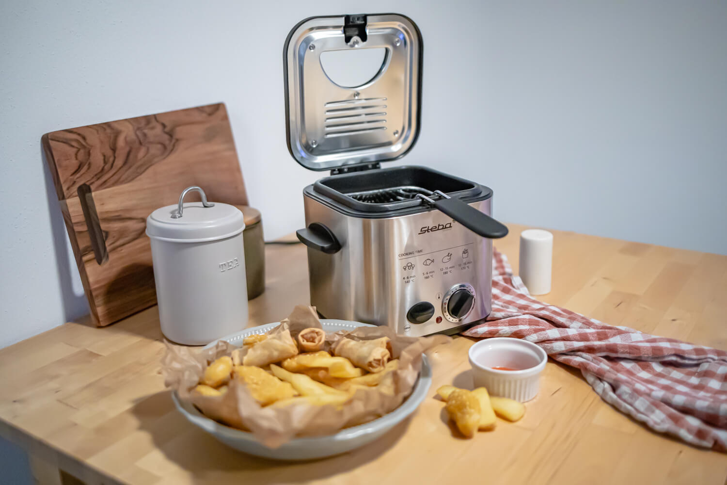 Steba DF 95 Mini-Fritteuse mit Fondue-Set – Kompaktes 2-in-1 Küchengerät für Frittieren & Fondue 17