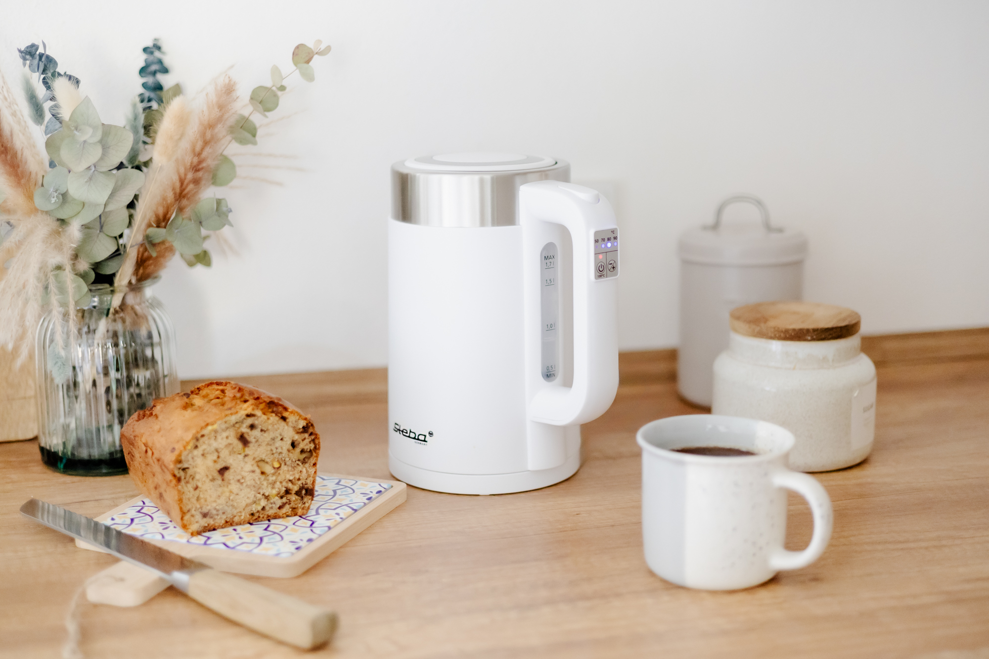 Steba WK 11 Wasserkocher Bianco | Schnellkochfunktion, kabelloser Betrieb, elegantes Design 10